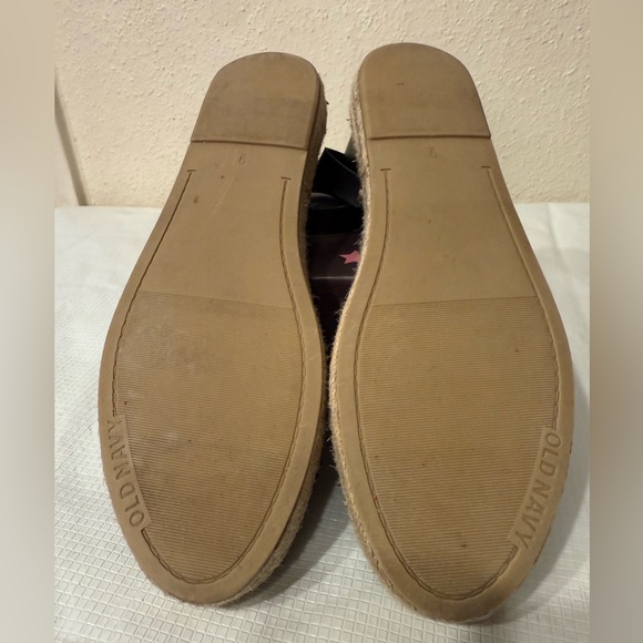 Old Navy Black and Tan Espadrille Sandals - Picture 8 of 14